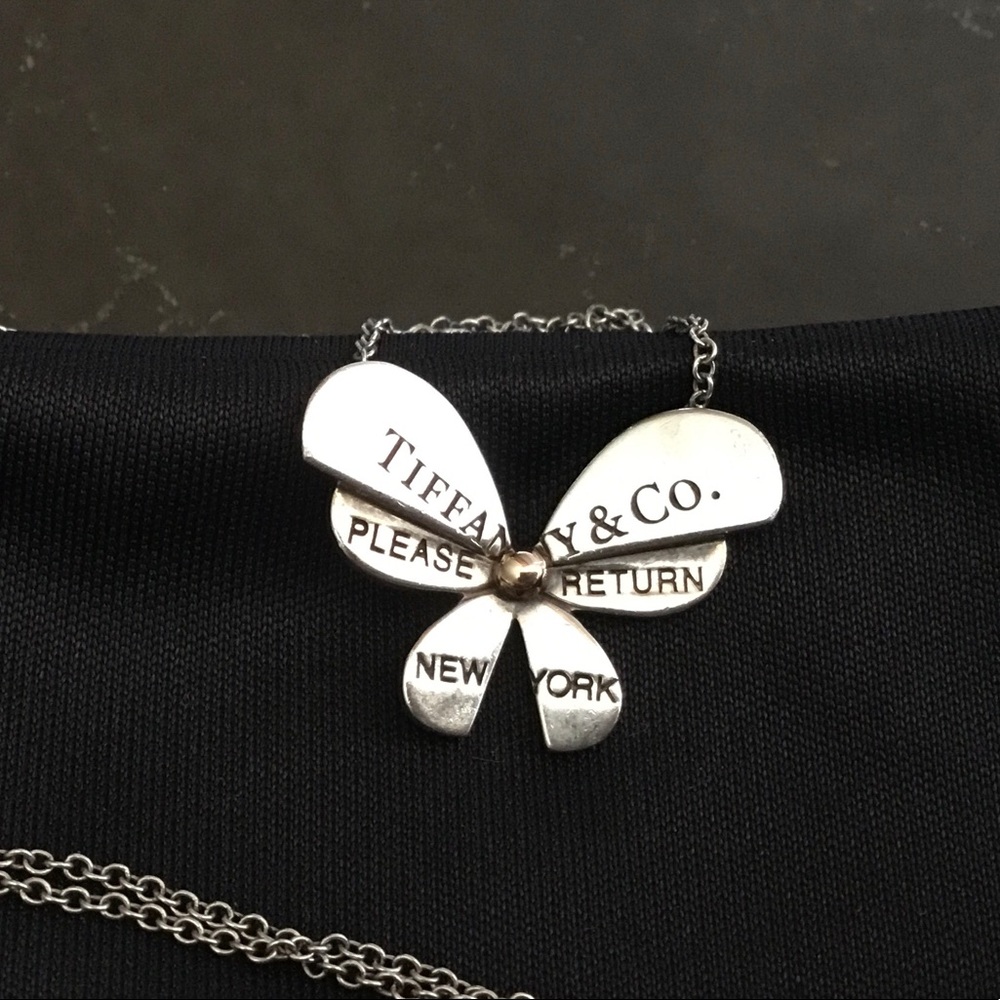 Tiffany & Co. Return to Love Bugs Butterfly Pendant Necklace Silver 18K Gold